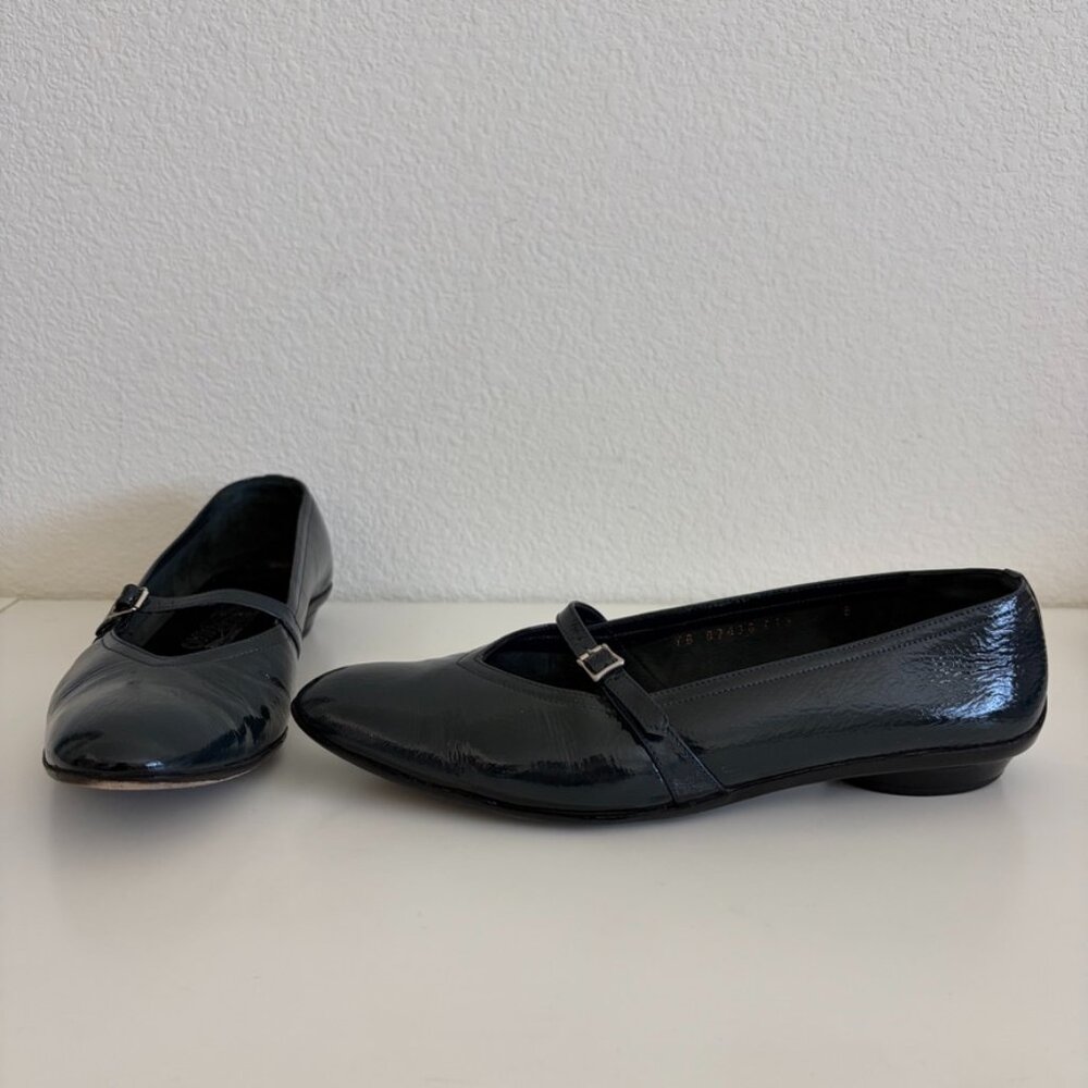 Salvatore Ferragamo Mary Jane Flats Size 8 Dark Green Patent Leather